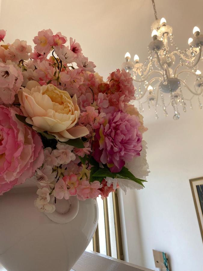 טורי La Maison De Rose מראה חיצוני תמונה