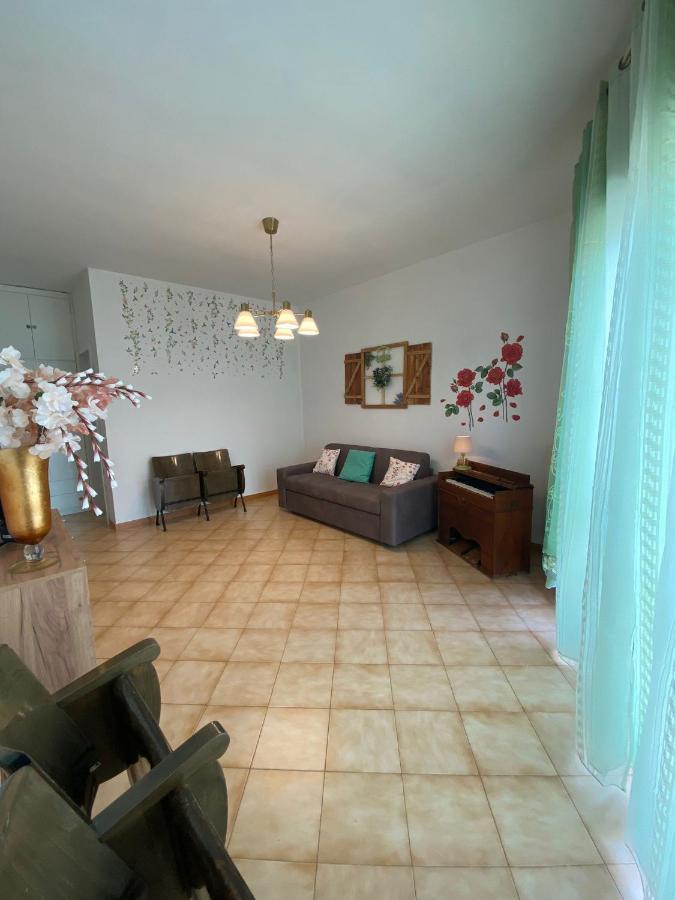 טורי La Maison De Rose מראה חיצוני תמונה